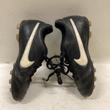 Used Nike Soccer Cleats Black Youth 11.0 11725-S000478787