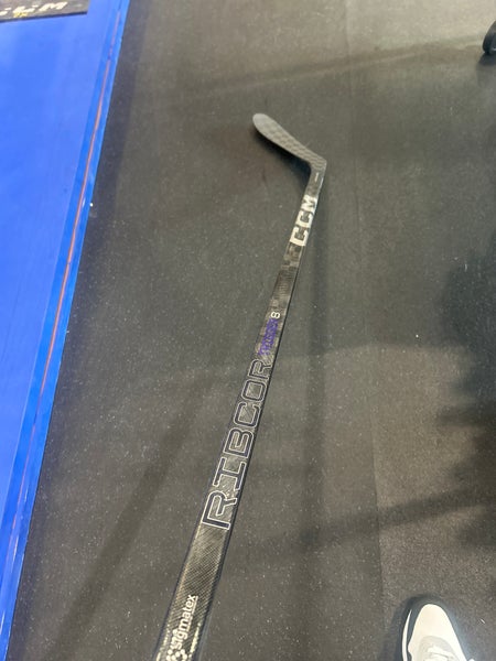 CCM Ribcor Trigger 8 Senior Hockey Stick