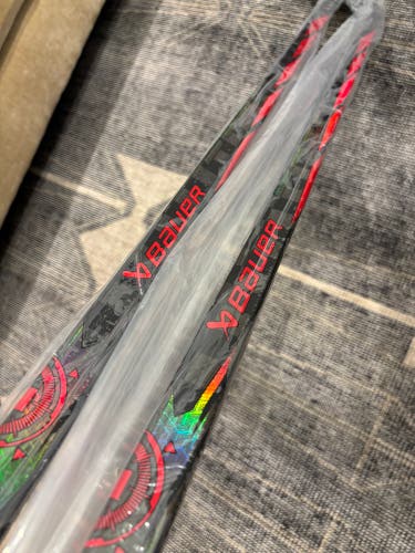 NEW Bauer Proto-R Pro Stock Hockey Stick P28