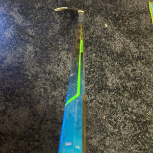 Junior Bauer Nexus Geo Right Handed Hockey Stick P28  (Used)