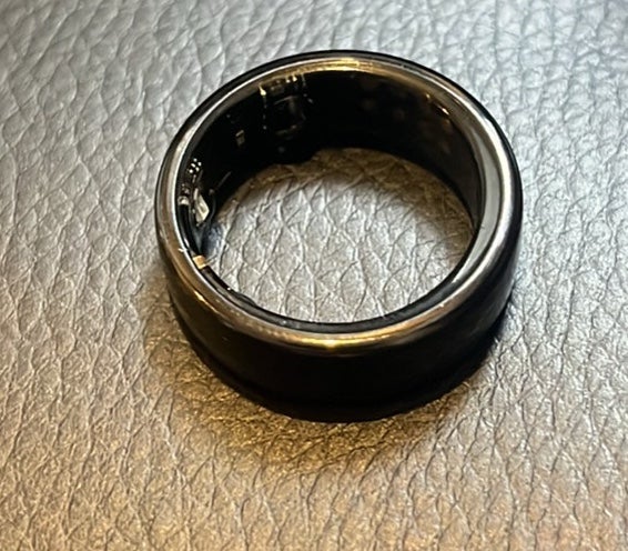 Oura ring Generation 3 black size 11,