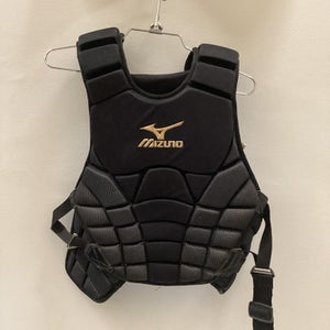 Used Mizuno BLACK CHEST ADULT Adult Catcher's Equipment 11725-S000470529