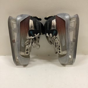 Used Bauer BAUER GOALIE XXX Intermediate 6.5 Ice Hockey Skates 11725-S000452387