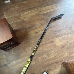 Intermediate CCM Tacks AS-VI Pro Right Handed Hockey Stick P28 (New)
