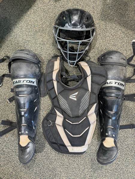 Intermediate Easton Gametime Catcher's Set (Used)