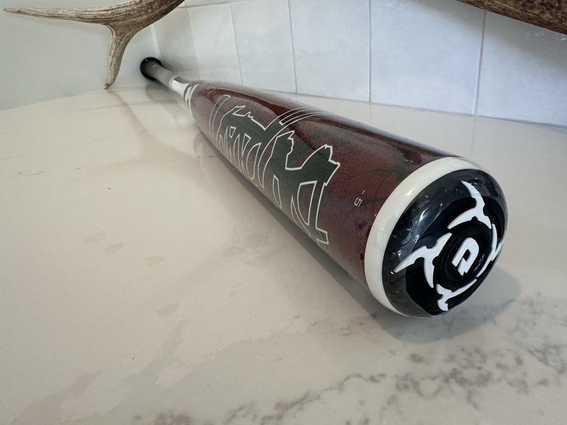 NIW 2011 DeMarini Voodoo 33/30 (-3) BESR Baseball Bat.