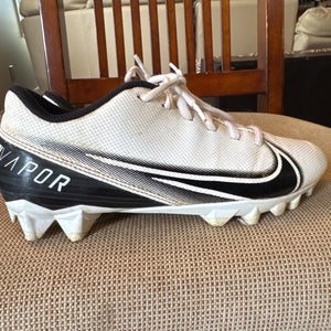 Unisex  Size M 6.0 (W 7.0) Nike Low Top Molded Cleats (Used)