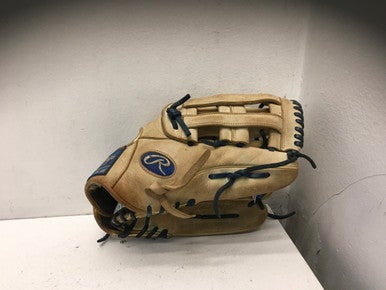 Rawlings (Used) Right Hand Throw Baseball Glove
