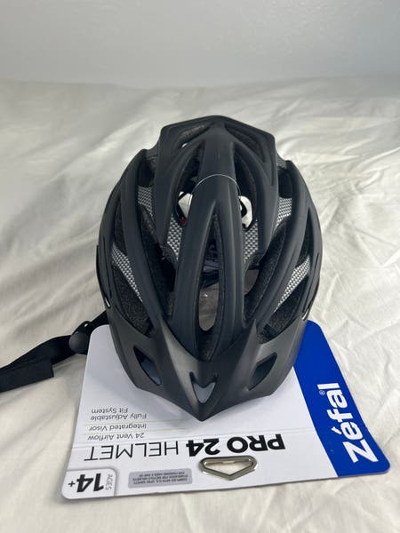 Zefal Pro 24 Bike Helmet (New) | SidelineSwap | Buy and Sell on SidelineSwap Zefal Pro 24 Bike Helmet (New) | SidelineSwap | Buy and Sell on SidelineSwap