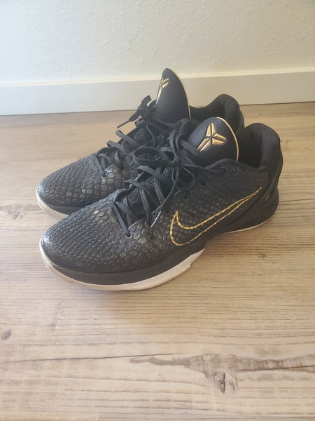 Kobe Men's Size M 11.0 (W 12.0) Nike Shoes (Used)
