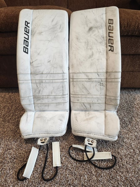 Small 26+ Bauer GSX Goalie Leg Pads (Used)