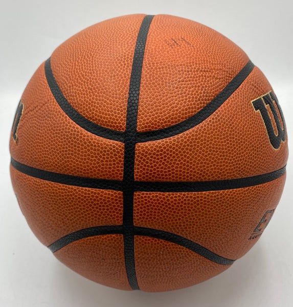 Women’s Wilson Evolution Basketball 28.5 (Sz 6)