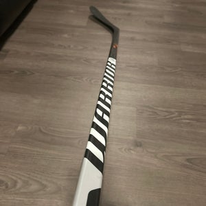 Senior Warrior Covert QR5T Left Hand Hockey Stick P28 (New)