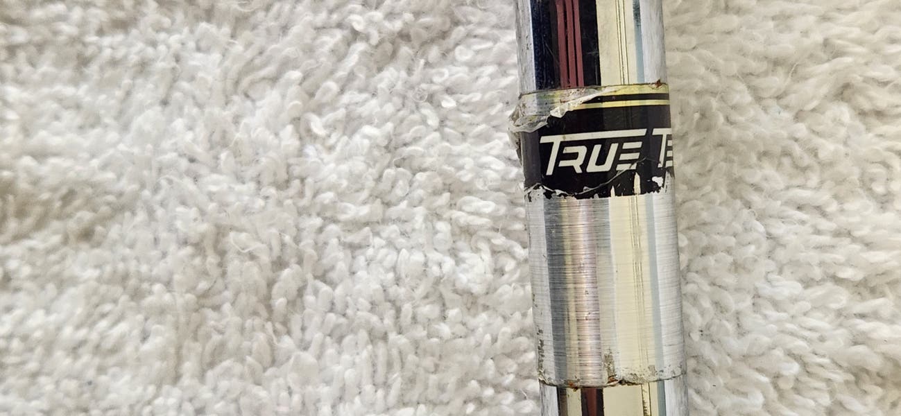 Cleveland 588 RTX 52°- 10 Bounce Wedge RH; Steel Shaft