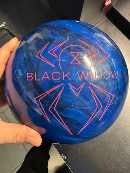 Hammer Black Widow Mania 14lb | SidelineSwap | Buy and Sell on