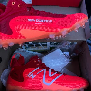 Red Men's Size M 8.5 (W 9.5) Adult New Balance High Top Freeze 4.0 (New)