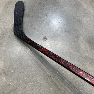 Used Youth Bauer Vapor 1X Lite Right Handed Hockey Stick P92