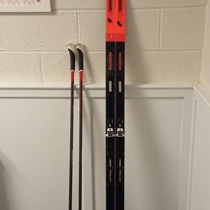 Atomic Redster C7 Classic Cross Country Skis With PROLINK Bindings (Used)