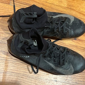 Men's  Size M 11.5 (W 12.5) Nike Mid Top Vapor untouchable 3 Molded Cleats (Used)