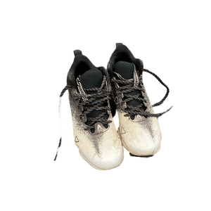 Used Under Armour Jr FB Cleats White Junior 05 11613-S000156870