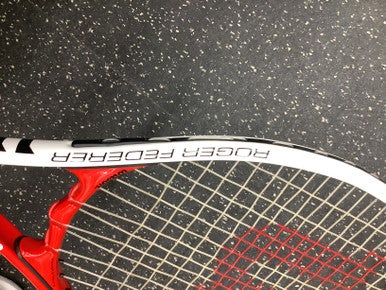 Used Wilson ROGER FEDERER 110 Adult Tennis Racquet Red 4 3/8" 11162-C000425952