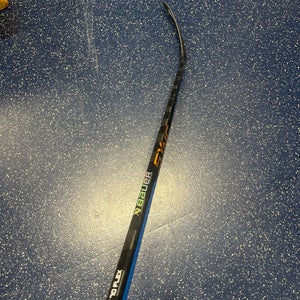 Senior Bauer Nexus Sync Right Handed Hockey Stick P28 (New)