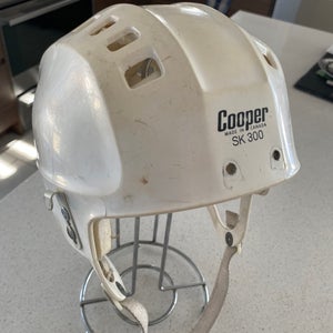 Cooper SK300 Hockey Helmet