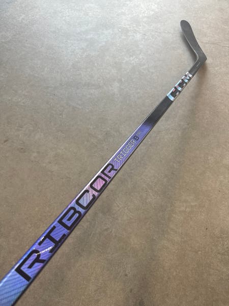 P29 75 Flex New Senior CCM Left Hand Pro Stock RibCor Trigger 8 
