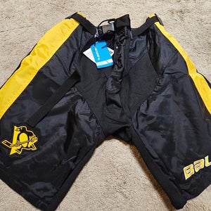 PITTSBURGH PENGUINS ELITE Bauer Black Gold Senior Hockey Pant Shells Medium NEW