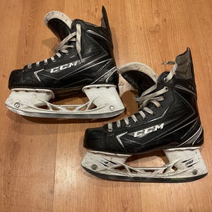 CCM RibCor 70K Hockey Skates Size 6 (Used)