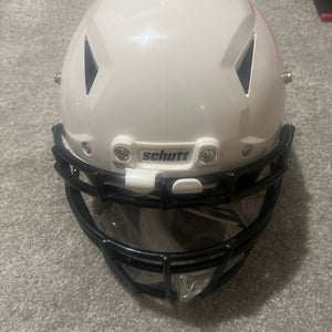 Schutt Vengeance Pro LTD II Helmet