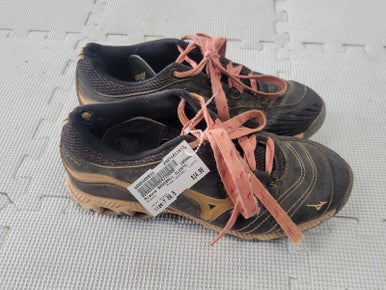 Used Mizuno Baseball Cleats Youth 08.5 Baseball And Softball Cleats 11617-s000309933