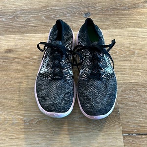 Black Women's Adult Size M 9.0 (W 10.0) Nike Free Run Shoes (Used)