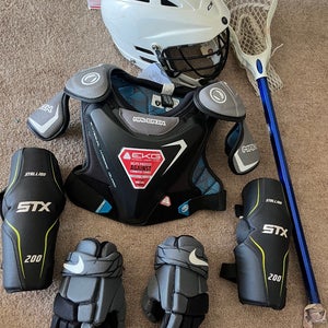 Youth small lacrosse equipment full set up. Meets NOCSAE
