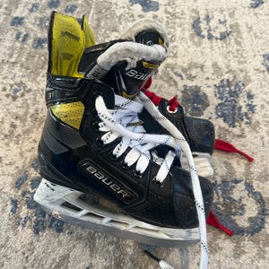 Bauer Supreme 3S Pro  10 (Used)