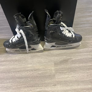 2022 Bauer Regular Width   7 (Used) Supreme Mach Hockey Skates