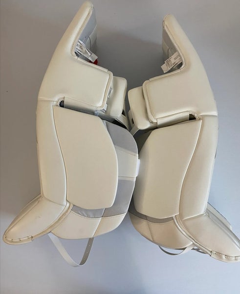 New Intermediate 31" + 1" CCM Eflex 6 Goalie Leg Pads White/White