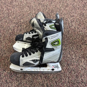 Used Mission Fuel 110-XP Skates Size 4D