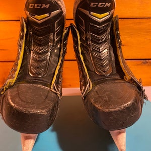 CCM Tacks Classic Pro+ Size 5.5 (Used) Kids