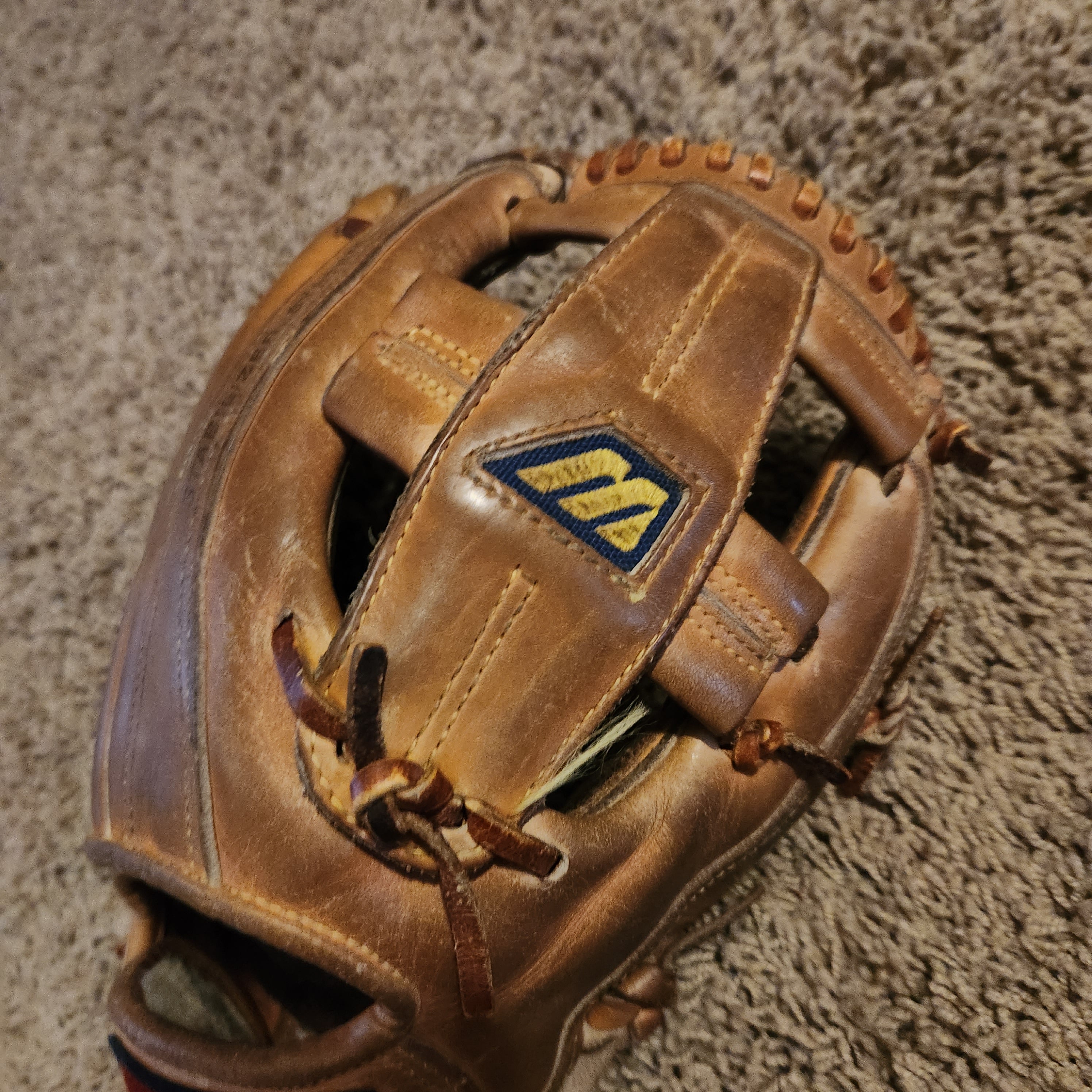 MIZUNO World Win 内野手用 GIC-3 ミズノ ワールドウィン GIC-3E 赤 