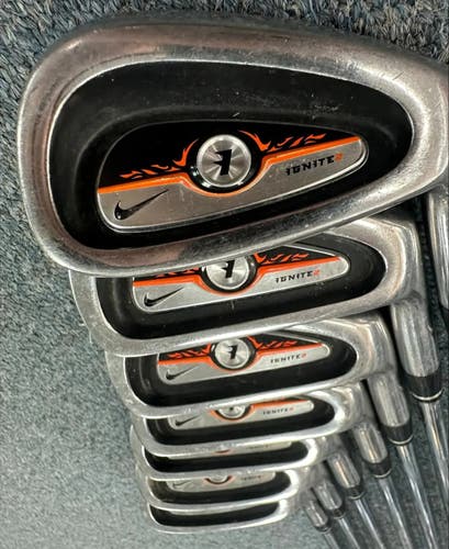 Men's Nike Ignite 2 Iron Set | 4-AW | Uniflex Steel Shaft (Used)