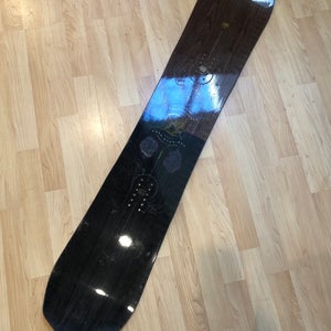 Men's 160MWcm Arbor Element Camber Snowboard Without Bindings (Used)