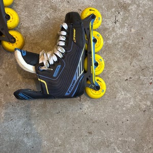 tour roller blades size 8