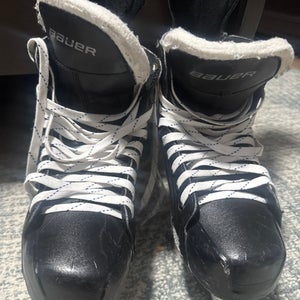 Bauer Supreme 140 Hockey Skates Regular Width   7 (Used)