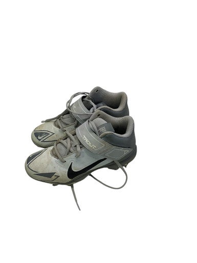 Used Nike TROUT BB/SB Cleats Grey Junior 05 11347-S000244024