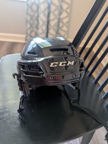Medium CCM Tacks 310 Helmet - Only used a couple ice sessions (Used)