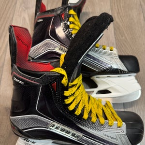 VERY RARE! Bauer Vapor APX2 Alex Ovechkin Pro Stock Hockey Skates (New)