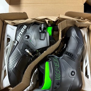Bauer Konekt Hockey Goalie Skates - Size 8 (New)