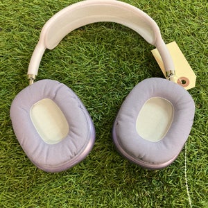Knockoff Apple Airpods Max Headphones