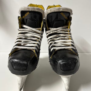 Bauer Supreme 150 Hockey Skates Size 3.5 (Used)